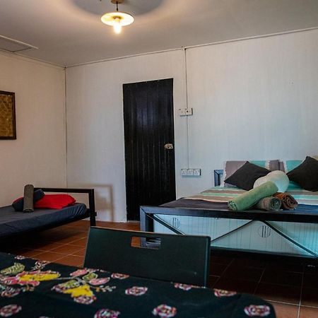 Tioman Cabana Bed & Breakfast Kampong Ayer Batang Zewnętrze zdjęcie