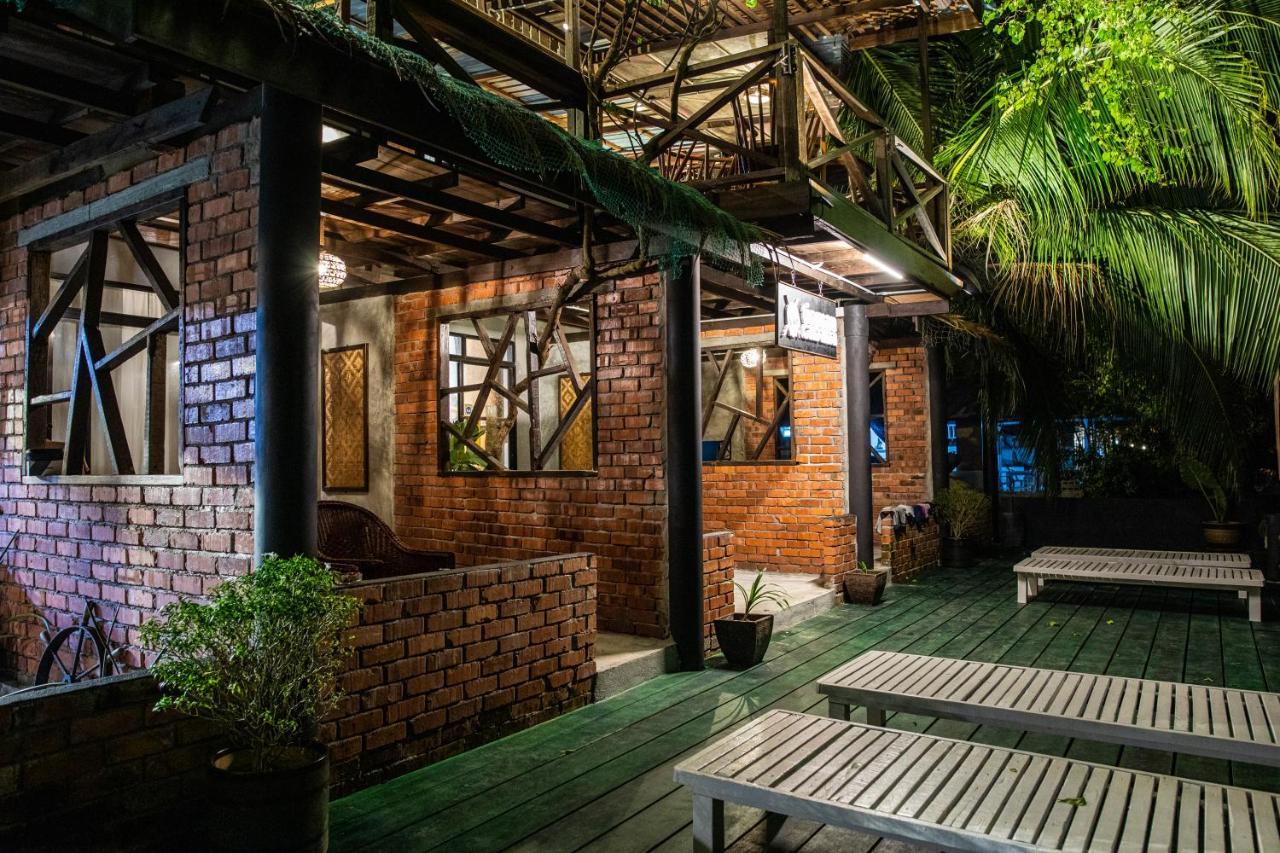 Tioman Cabana Bed & Breakfast Kampong Ayer Batang Zewnętrze zdjęcie